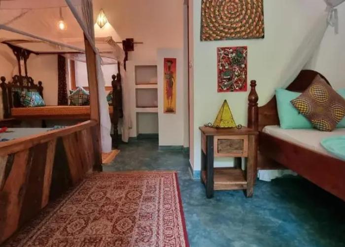 Salama & Mbuyuni Bungalows