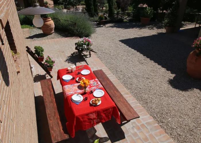 Mansion in Montefiascone With Pool