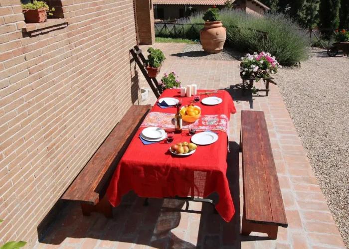 Mansion in Montefiascone With Pool