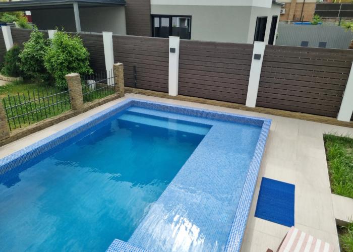 S Basseynom Guest House