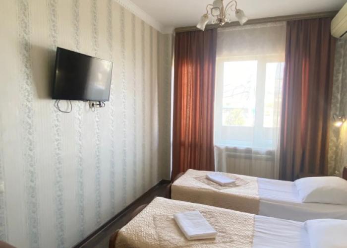 More Hotel