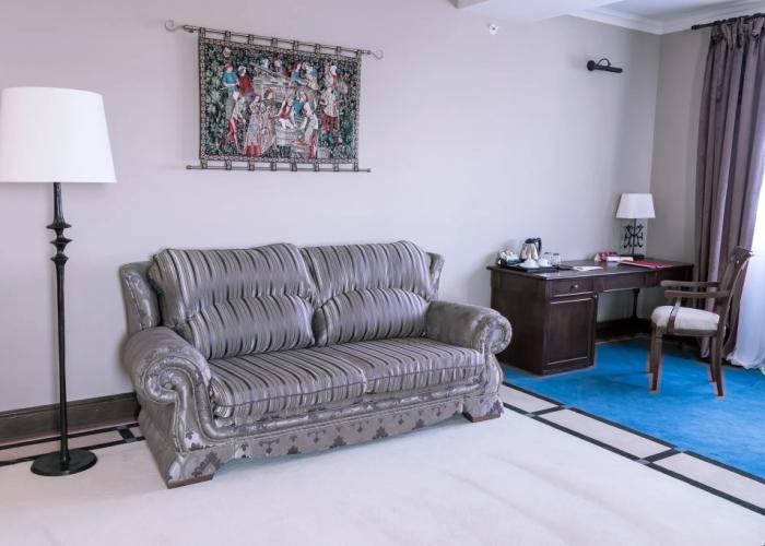 Bogatyr Hotel — Includes Sochi Park Tickets