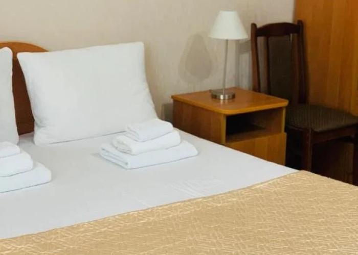 Tayver Guest House