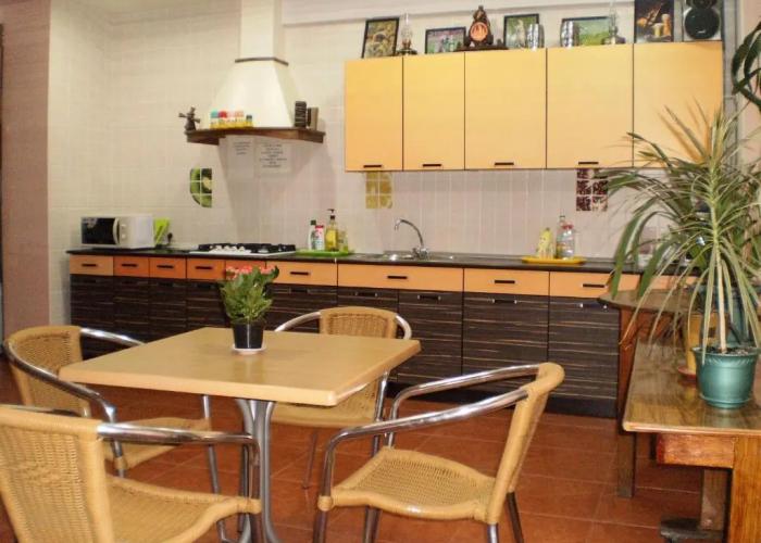 Tayver Guest House
