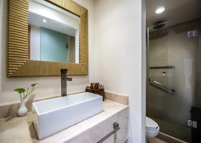 Park Royal Beach Huatulco – All Inclusive