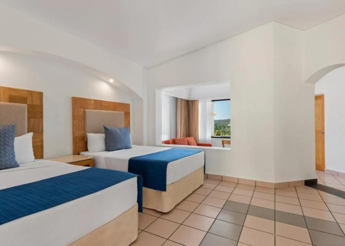 Park Royal Beach Huatulco – All Inclusive
