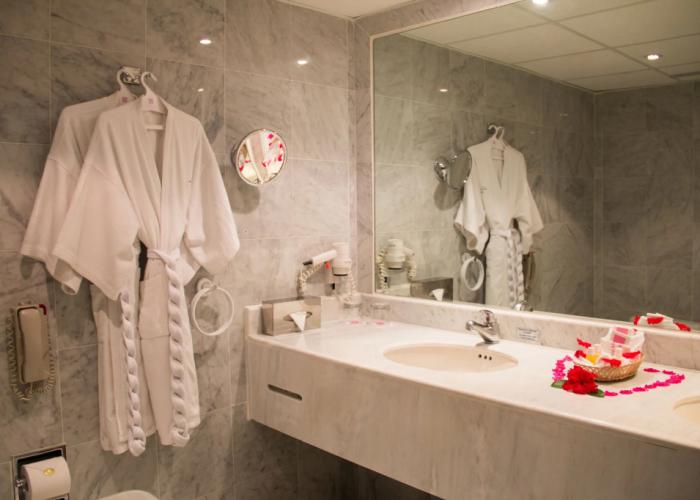 Las Brisas Huatulco – All Inclusive