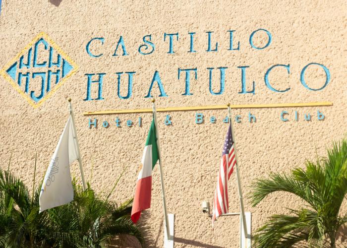 Hotel Castillo Huatulco & Beach Club