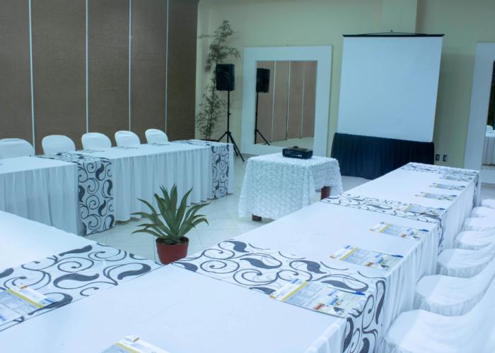 Hotel Castillo Huatulco & Beach Club