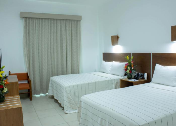 Hotel Castillo Huatulco & Beach Club