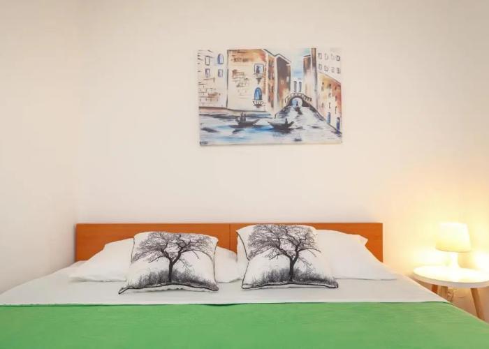Apartments Mondo