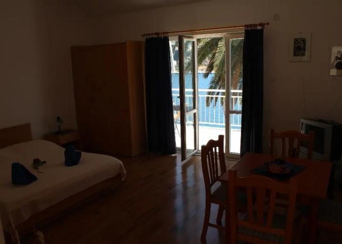 Apartments Lozica