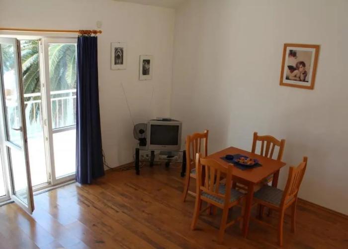 Apartments Lozica