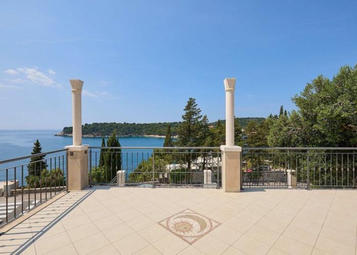 Bay View House