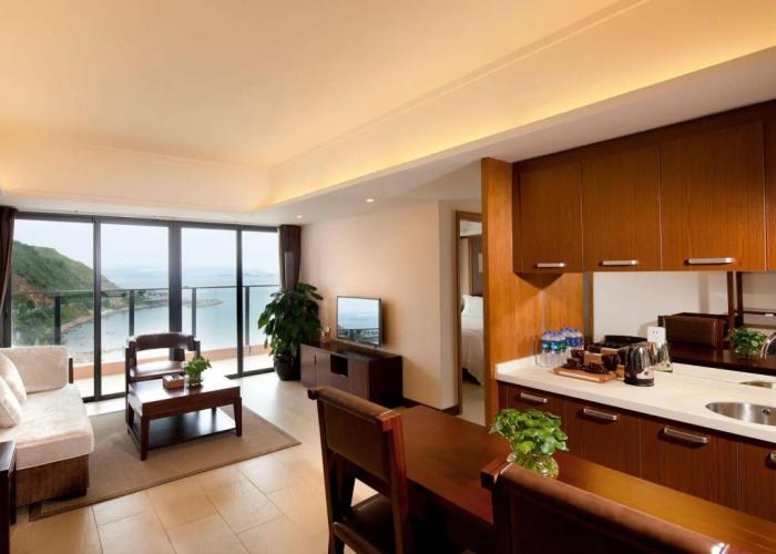 Island Skylight Resort