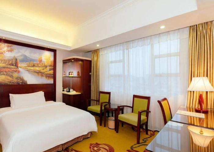 Vienna Hotel Huizhou Huiyang Danshui