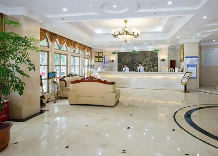 Vienna Hotel Guangdong Huizhou Maidi South Road