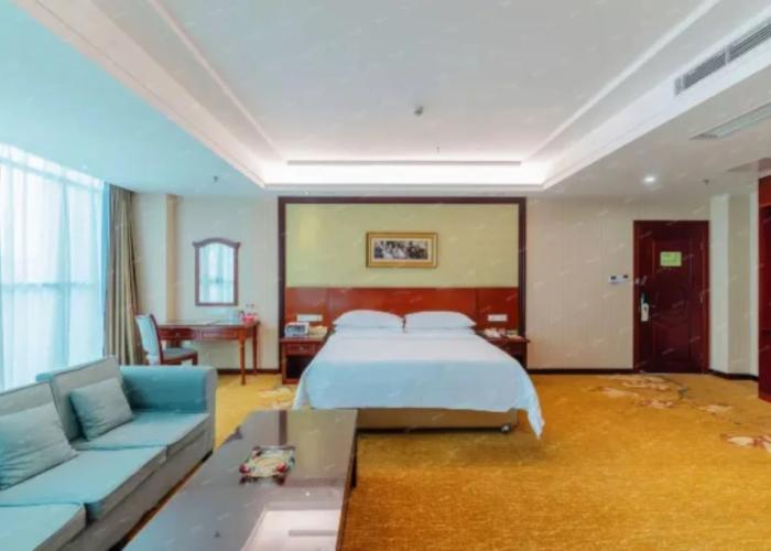 Vienna Hotel Huizhou Zhongxin