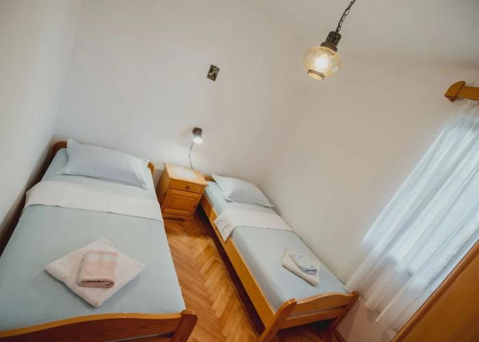 Apartments Antun