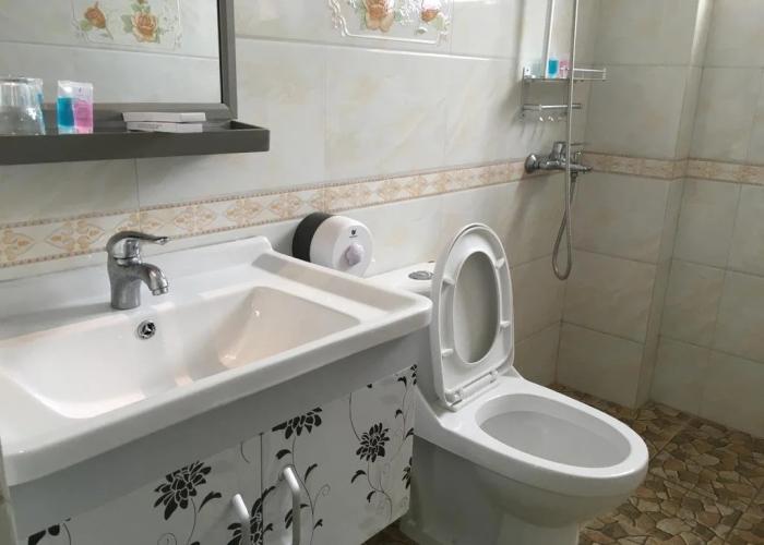 Shuangyuewan Happy Inn