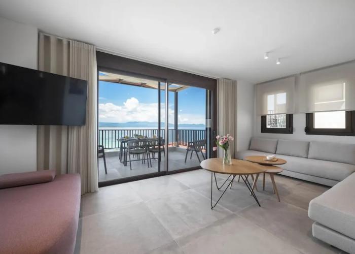 Blue Whisper Luxury Living Suites