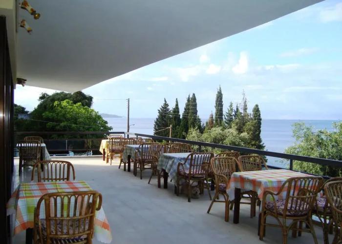 Karina Hotel