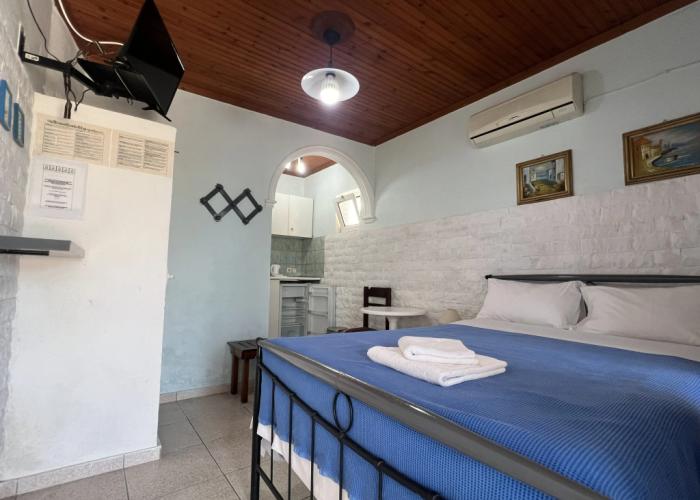Andromaches Holiday Apartments