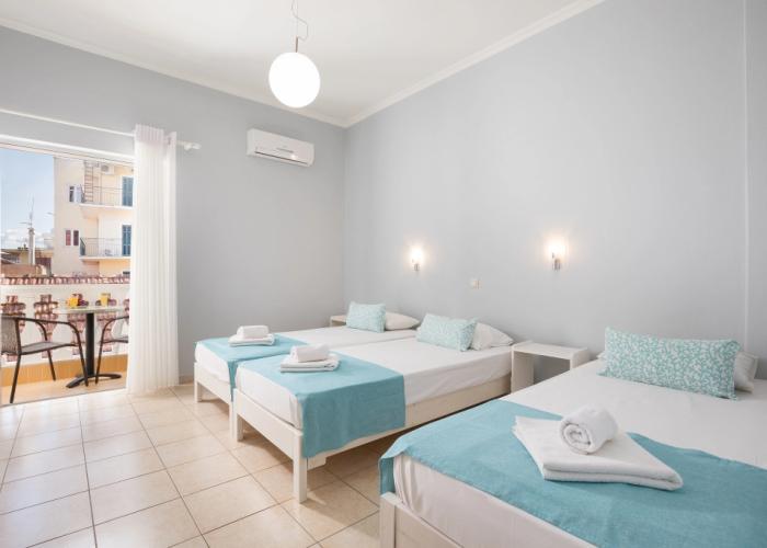 Bella Vista Beach Hotel And Studios- Corfu Benitses Hotel