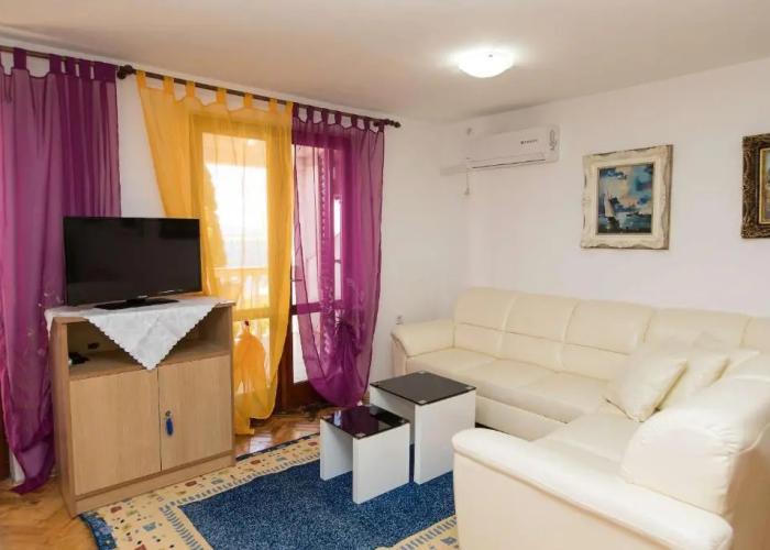 Apartments Ivan