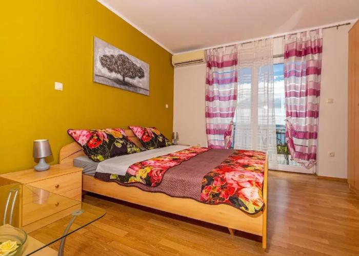 Apartment in Dramalj With Swimming Pool