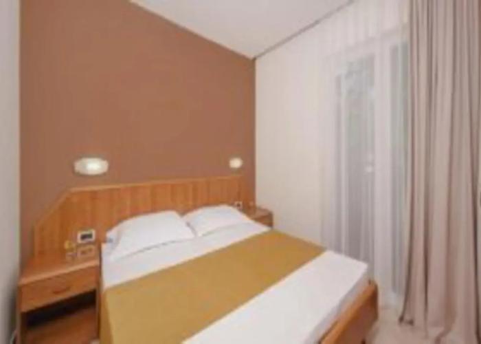 Apartments Katoro Plava Laguna