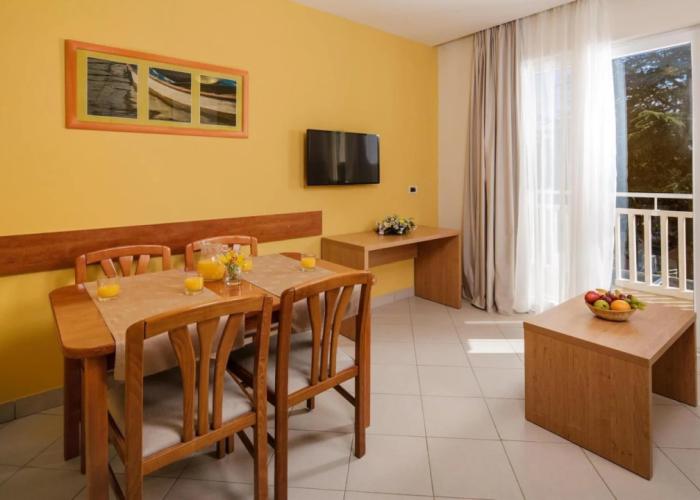 Apartments Katoro Plava Laguna