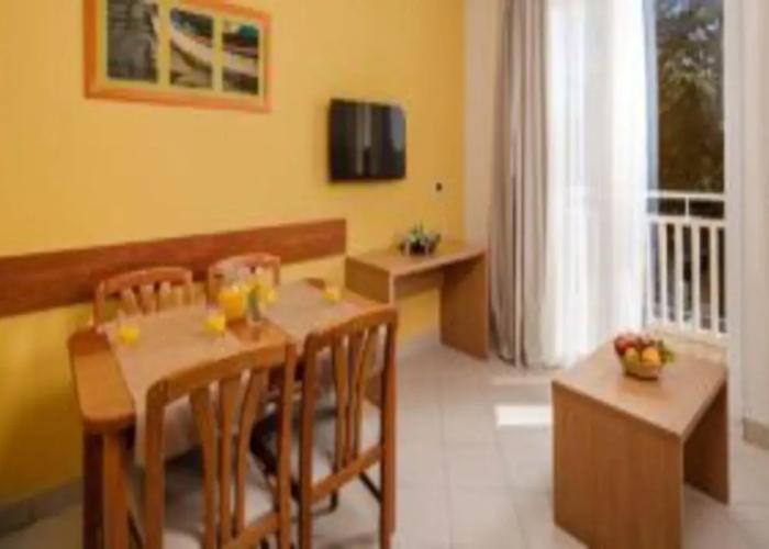 Apartments Katoro Plava Laguna