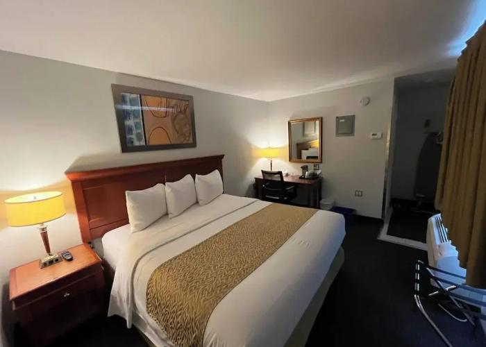 Le Voyageur Inn