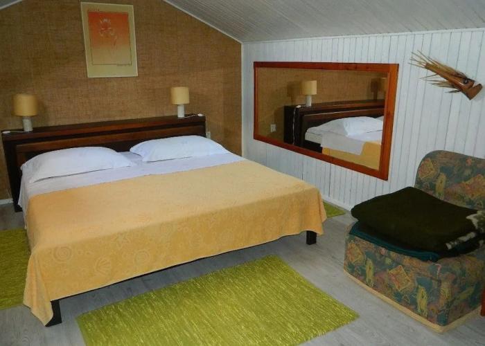 Apartments and Rooms Darinka