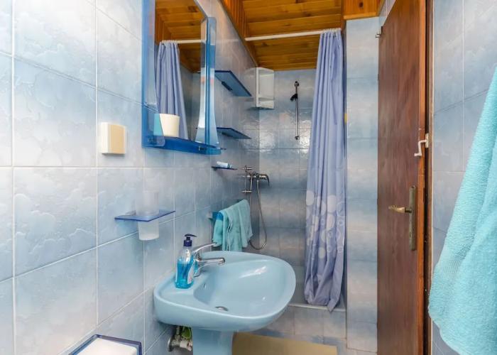 Apartments and Rooms Darinka
