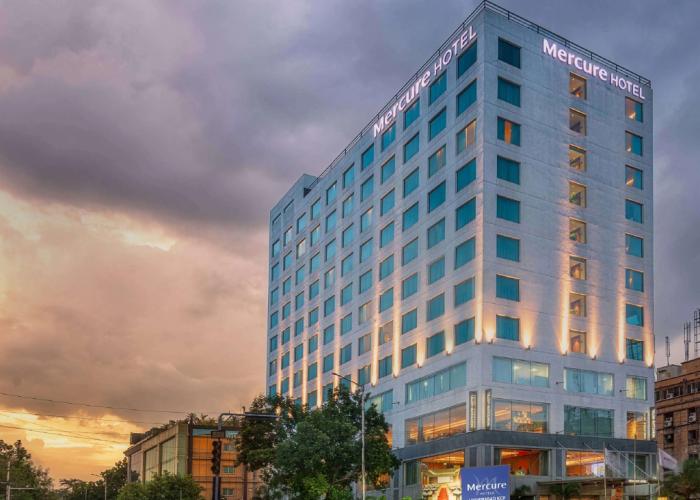 Mercure Hyderabad KCP Hotel