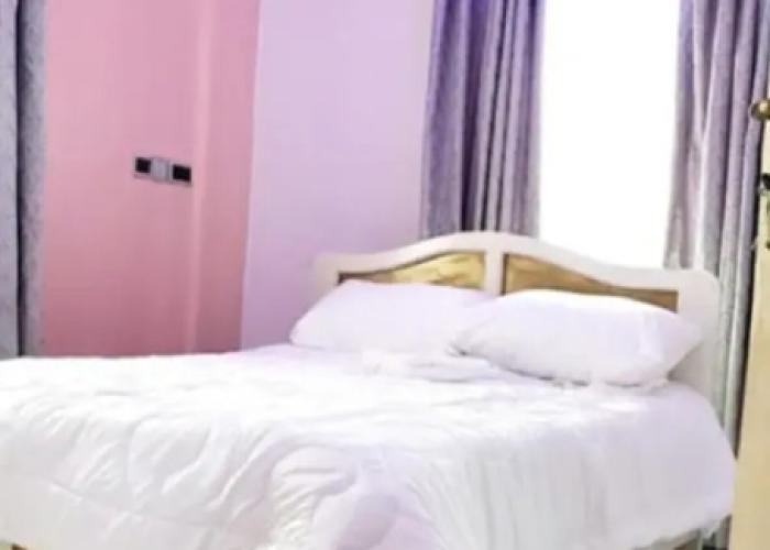 Immaculate 3-bed House in Owerri With Garden