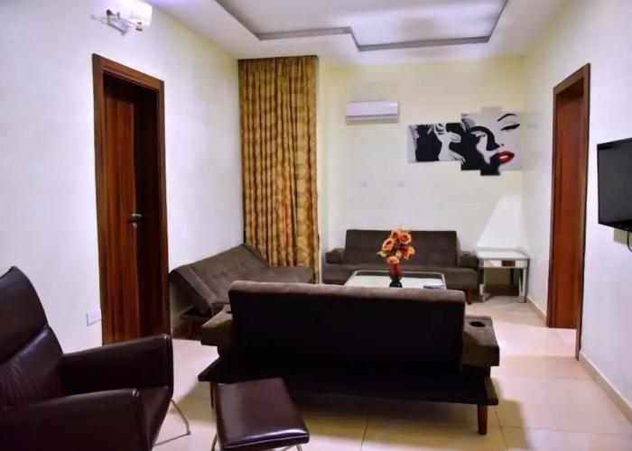 Willowwood Hotel Owerri