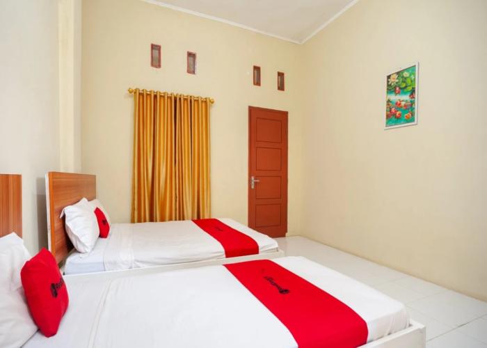 RedDoorz near Universitas Muhammadiyah Pringsewu