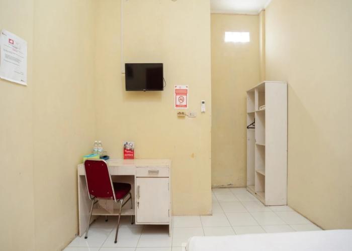RedDoorz near Universitas Muhammadiyah Pringsewu
