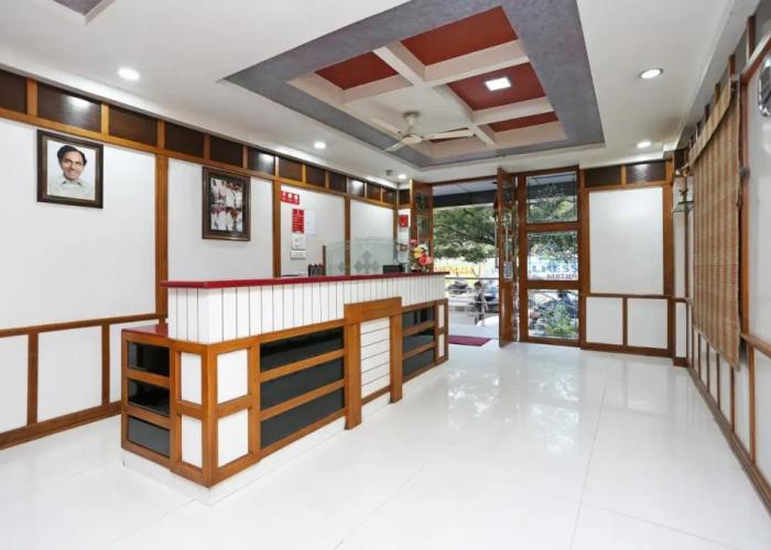 Hotel Saraswathi Residency