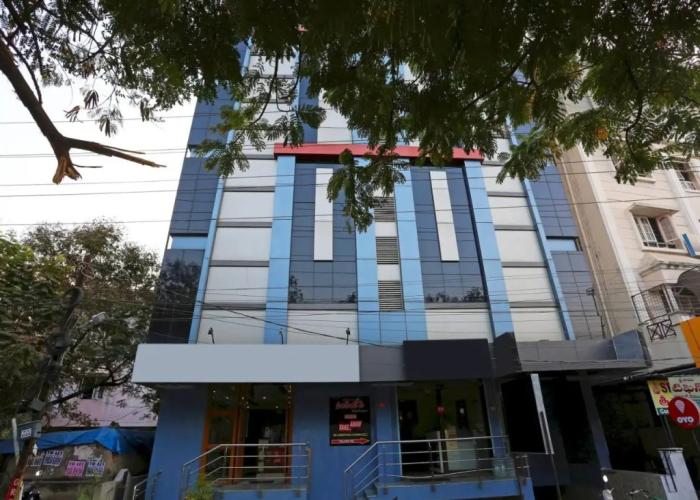 Hotel Saraswathi Residency
