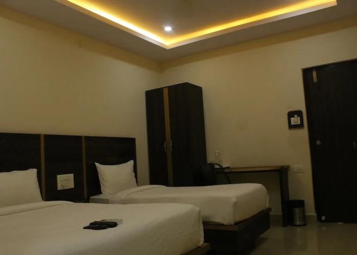 Hotel Asian International