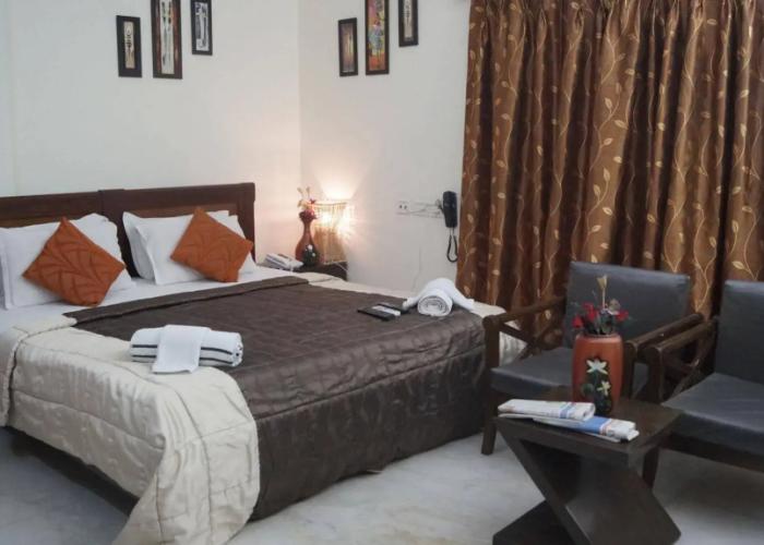 Hotel NirmalVilla Cherry Service Apartment