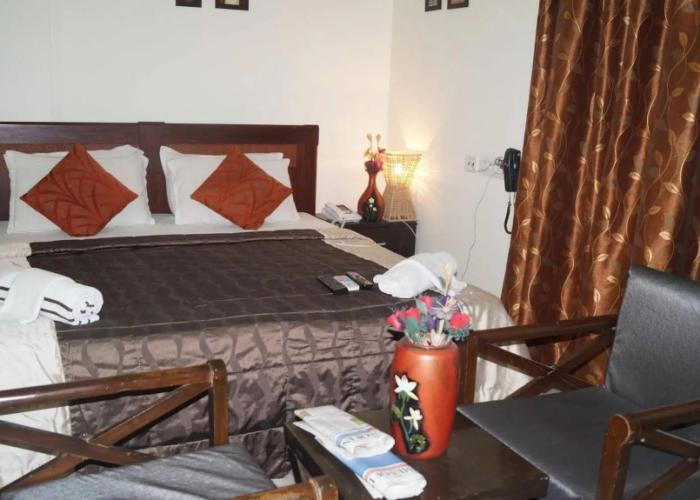 Hotel NirmalVilla Cherry Service Apartment