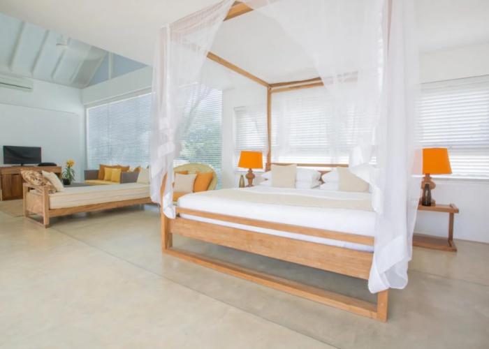 Sri Sharavi Beach Villas & Spa