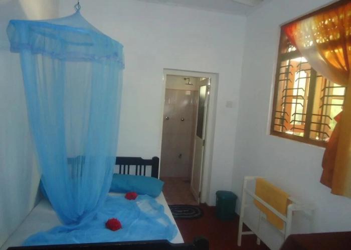 Nishan Surf Inn