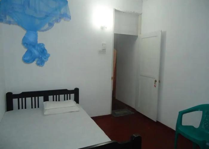 Nishan Surf Inn
