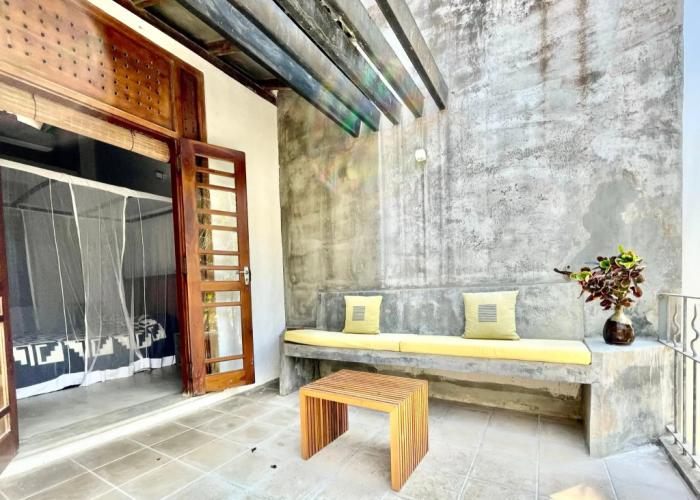 Isana Beach House